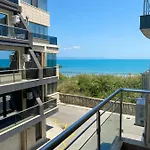Apartment Sunrise Apartments, Pomorie