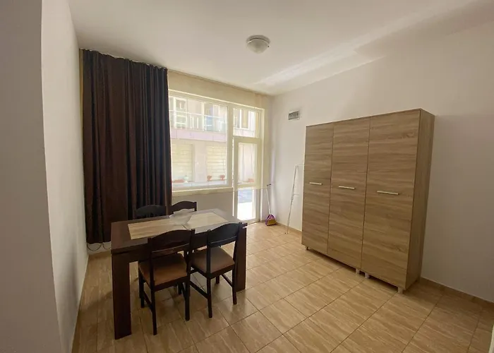 Apartman Sunrise Apartments, *