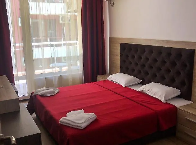 Sunrise Apartments, Поморіє